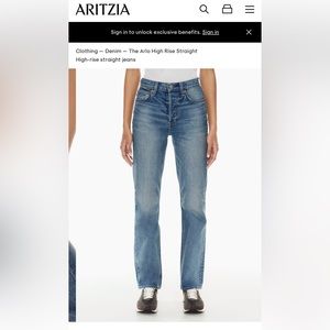 Denim Forum Jeans- The arlo high rise straight from Aritzia. 28 Length